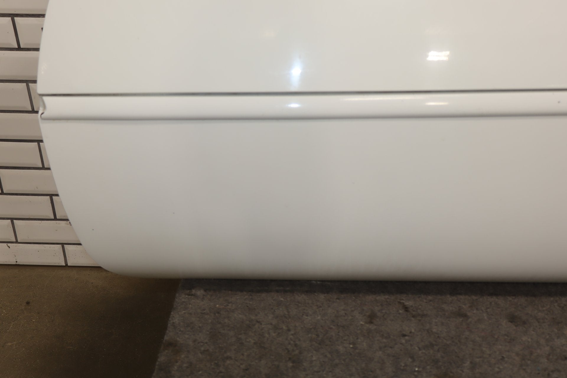 1984-1996 Chevrolet Corvette Left Front Door Artic White 10