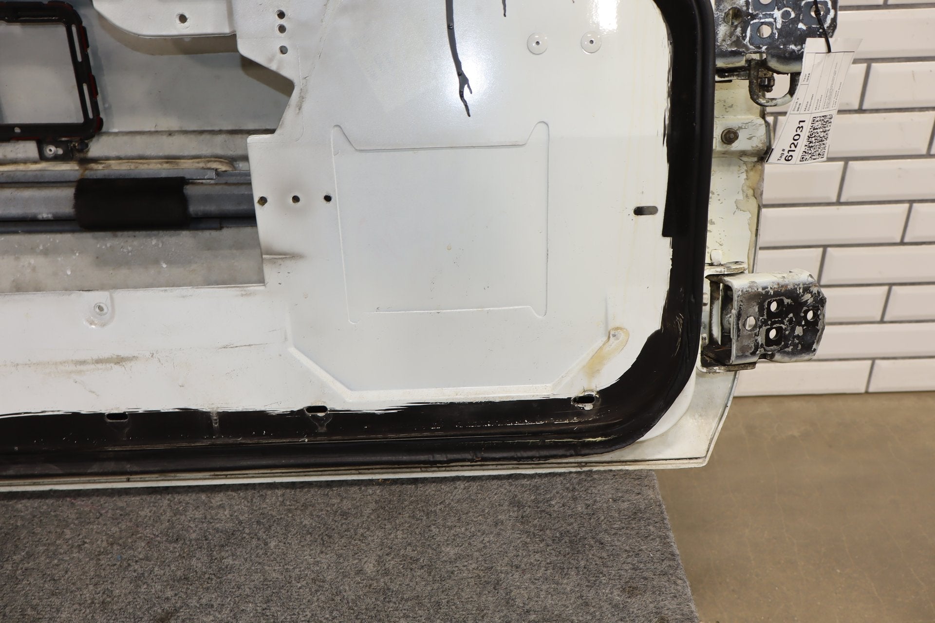 1984-1996 Chevrolet Corvette Left Front Door Artic White 10