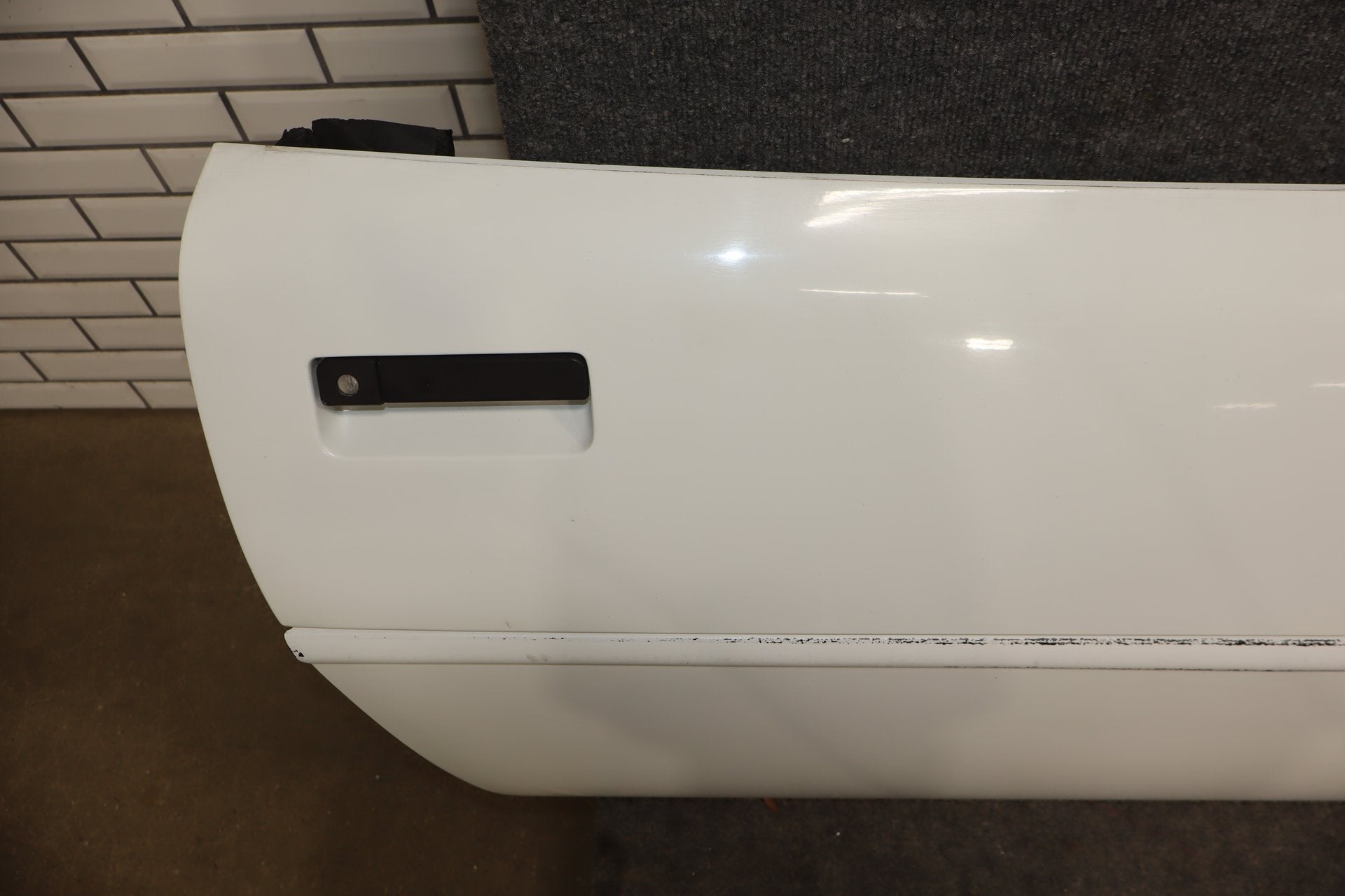 1984-1996 Chevrolet Corvette Right Front Door Artic White 10