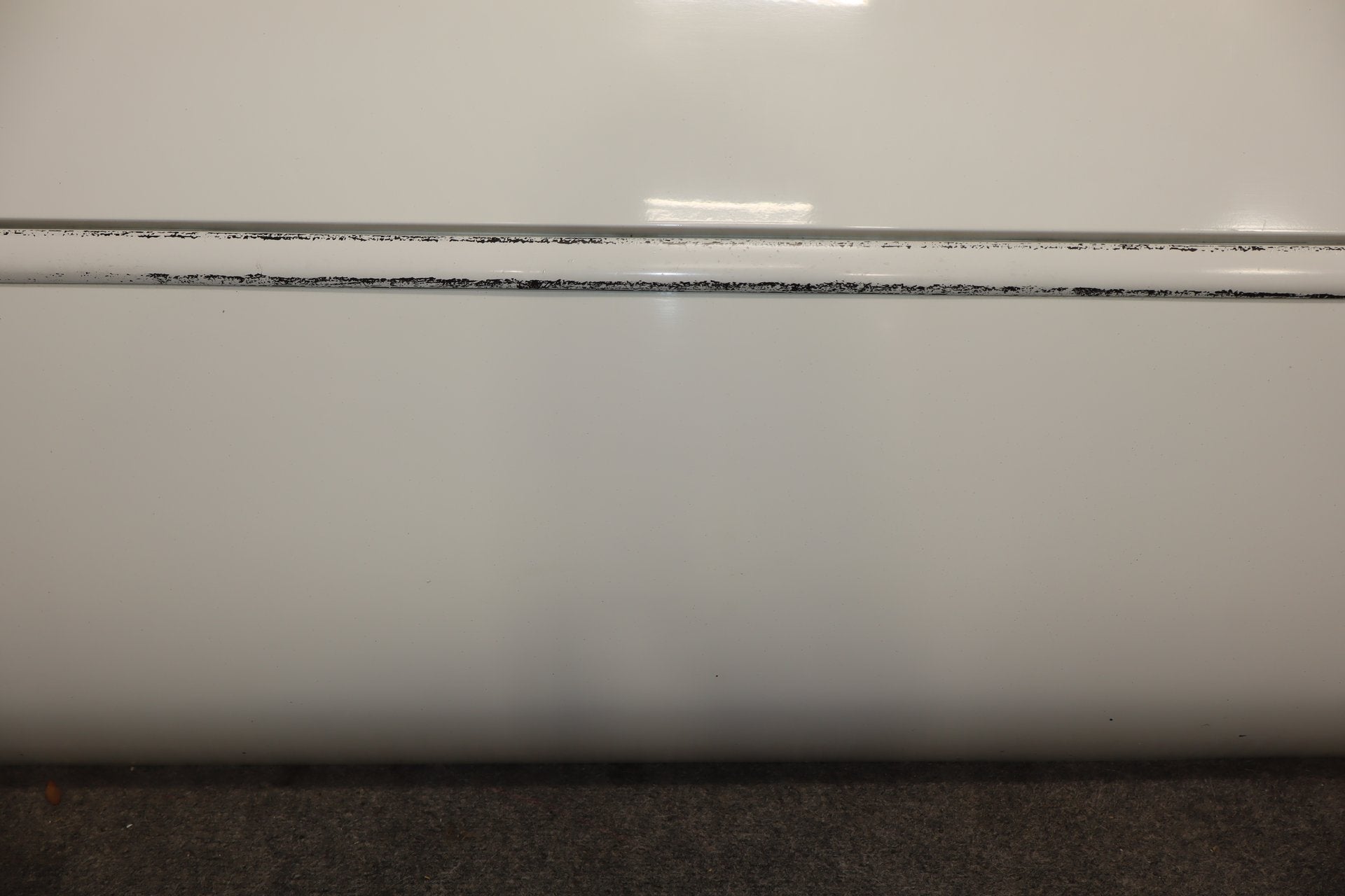 1984-1996 Chevrolet Corvette Right Front Door Artic White 10