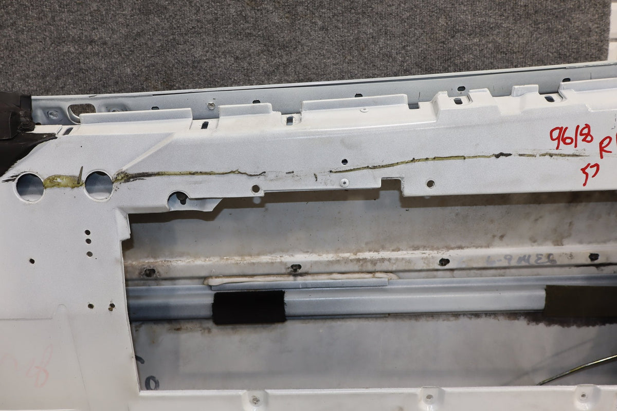 1984-1996 Chevrolet Corvette Right Front Door Artic White 10