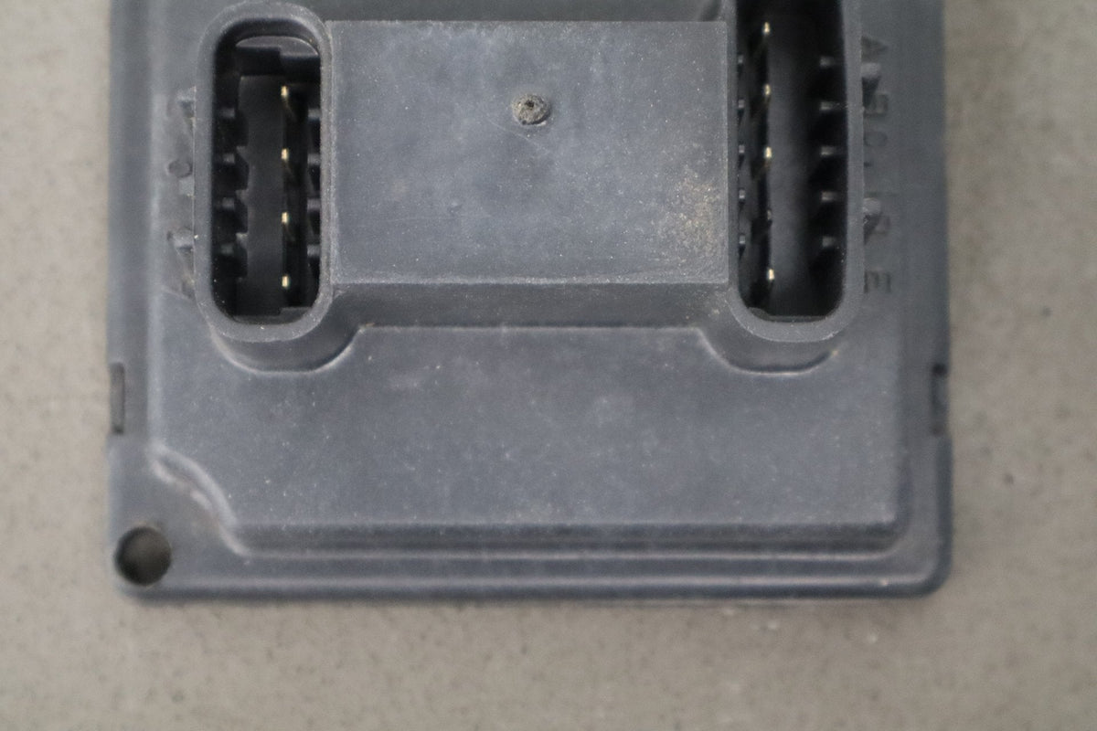1984-2004 Chevrolet Corvette C4 - Chassis Computer PN: 16523917