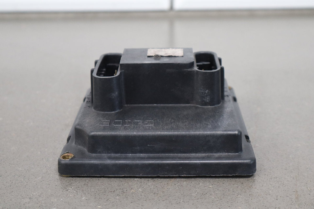 1984-2004 Chevrolet Corvette C4 - Chassis Computer PN: 16523917