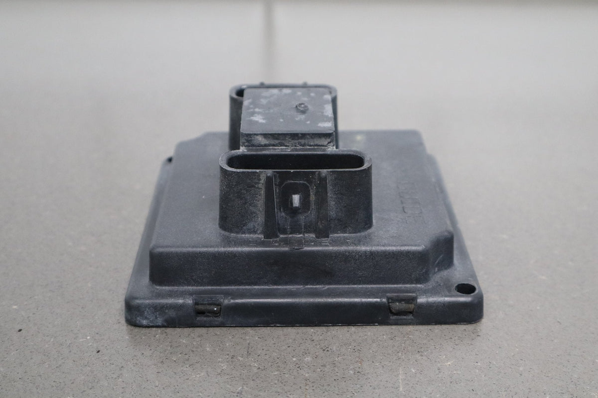 1984-2004 Chevrolet Corvette C5 - Chassis Computer PN: 16523917