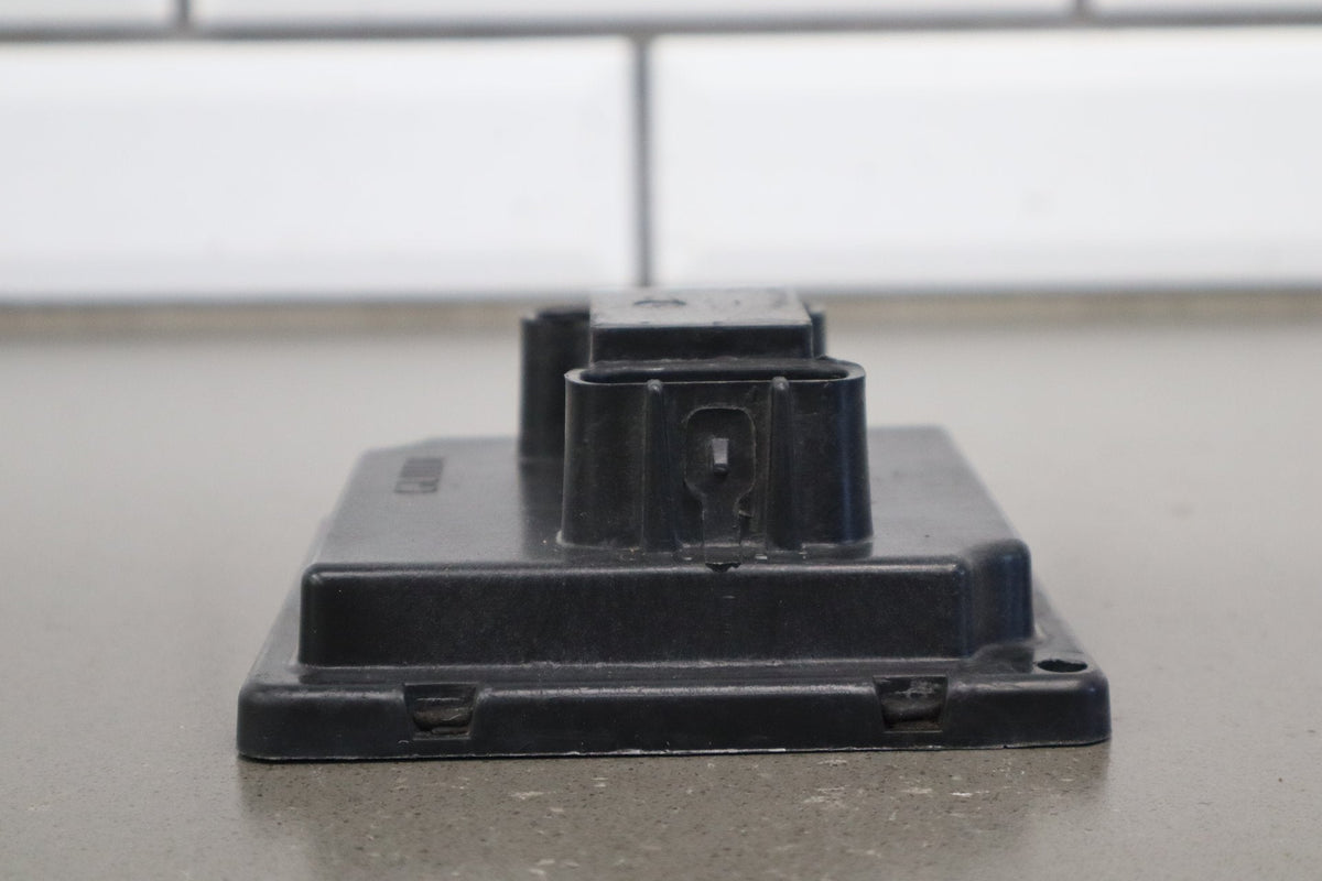 1984-2004 Chevrolet Corvette C5- Chassis Computer PN: 16523917