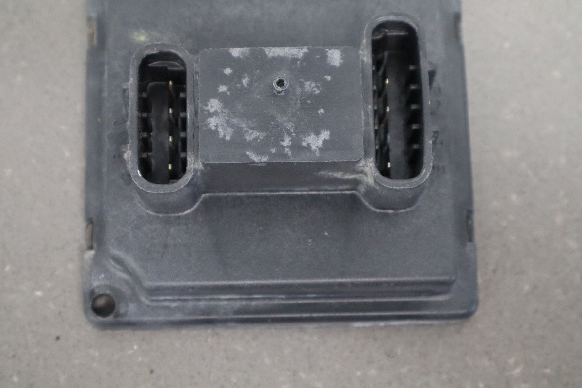 1984-2004 Chevrolet Corvette C5 - Chassis Computer PN: 16523917