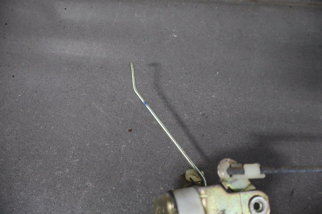 1984 Nissan 300ZX 2+0 Left Front Door Latch Assembly with Rods