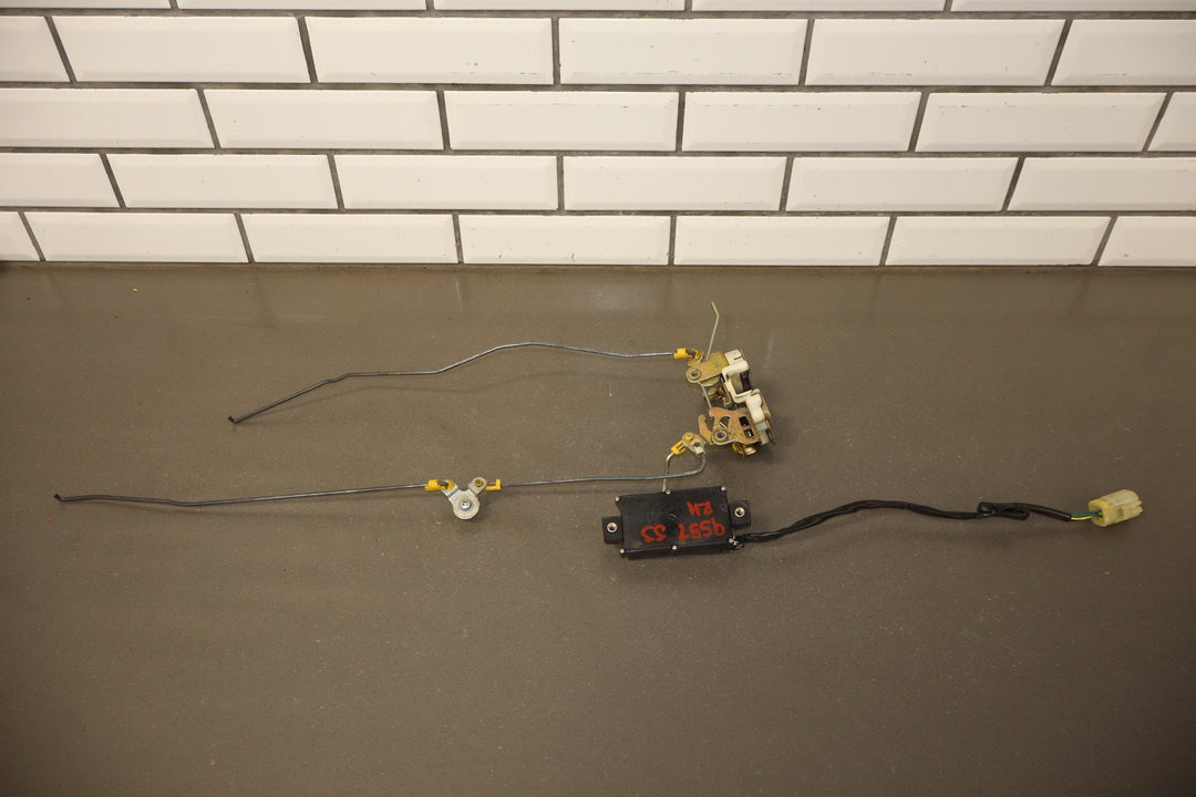 1984 Nissan 300ZX 2+0 Right Front Door Latch OEM