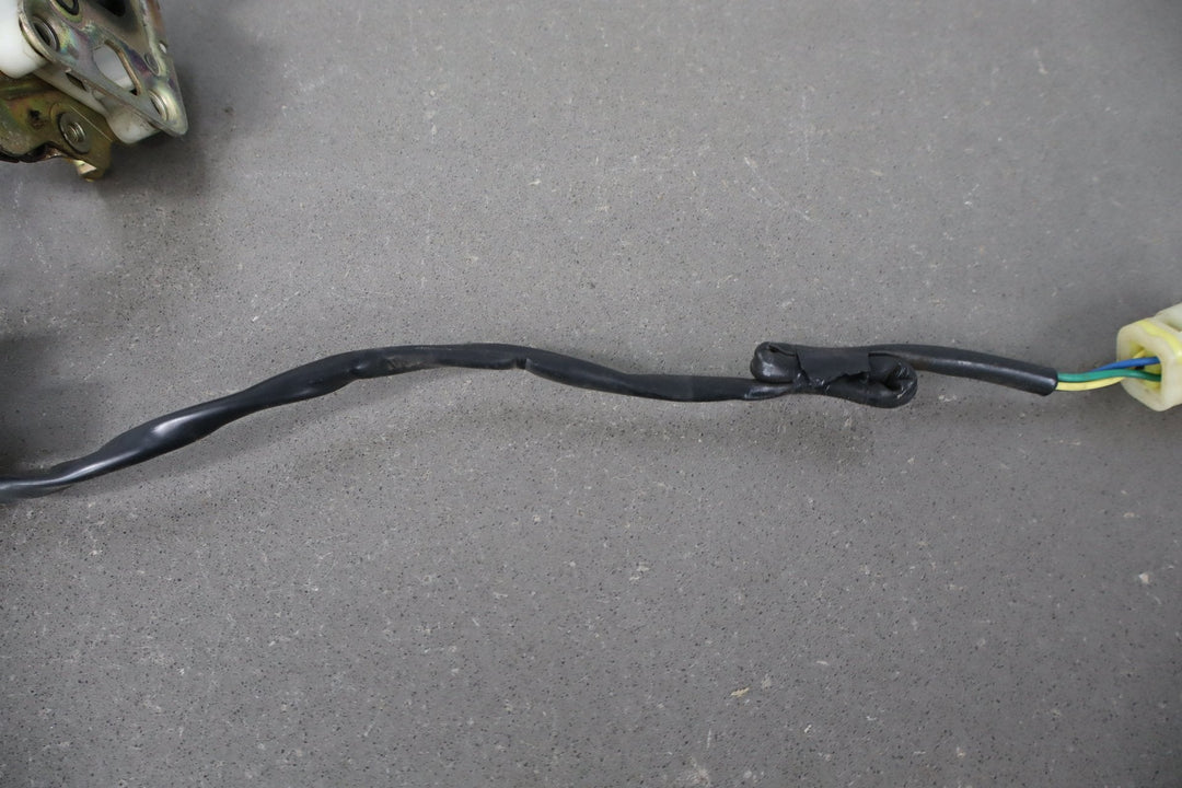 1984 Nissan 300ZX 2+0 Right Front Door Latch OEM