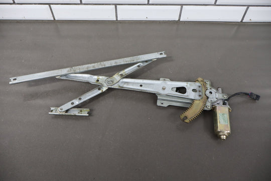 1984 Nissan 300ZX 2+0 Right Front Door Regulator OEM