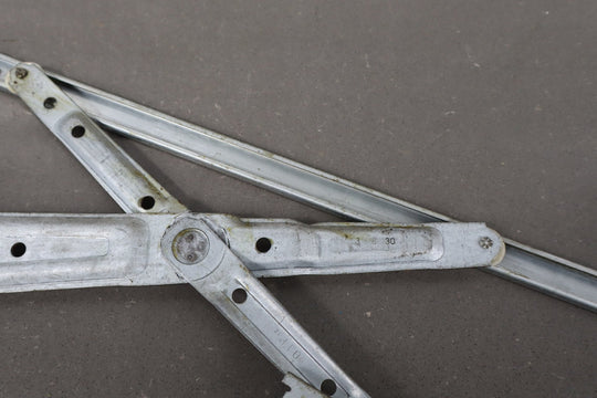 1984 Nissan 300ZX 2+0 Right Front Door Regulator OEM