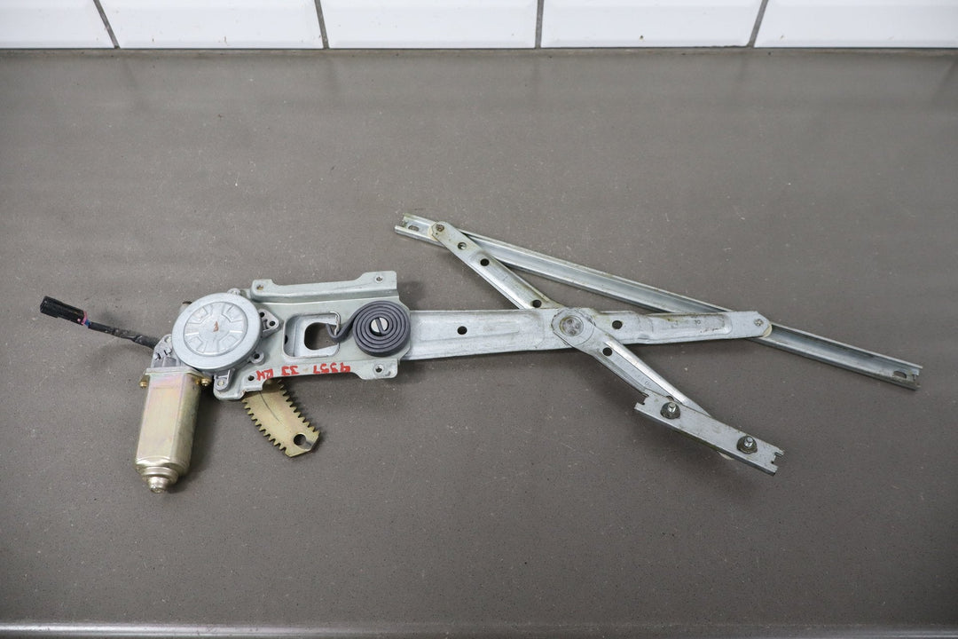 1984 Nissan 300ZX 2+0 Right Front Door Regulator OEM