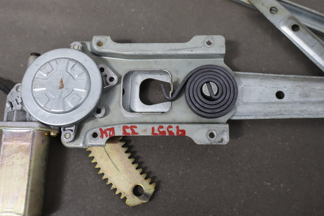 1984 Nissan 300ZX 2+0 Right Front Door Regulator OEM