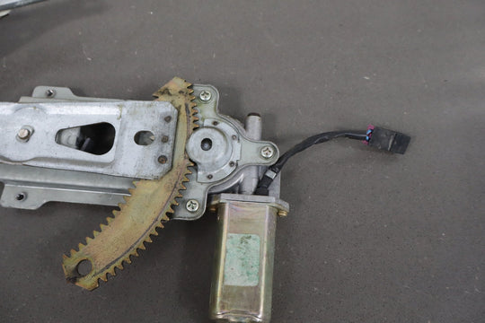 1984 Nissan 300ZX 2+0 Right Front Door Regulator OEM