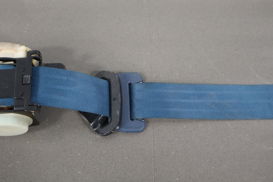 1984 Nissan 300ZX 2+2 Right Front Seat Belt Blue