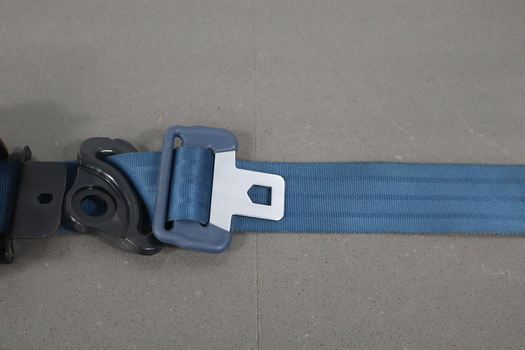 1984 Nissan 300ZX 2+2 Right Front Seat Belt Blue