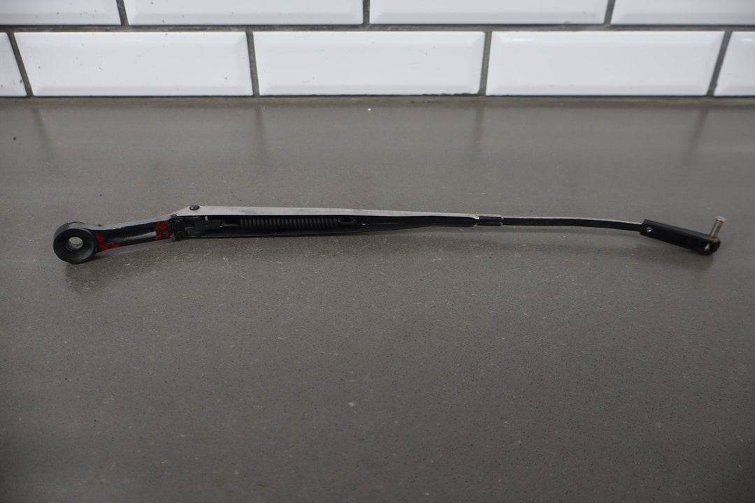 1984 Nissan 300ZX 2+2 Wiper Arm Pair