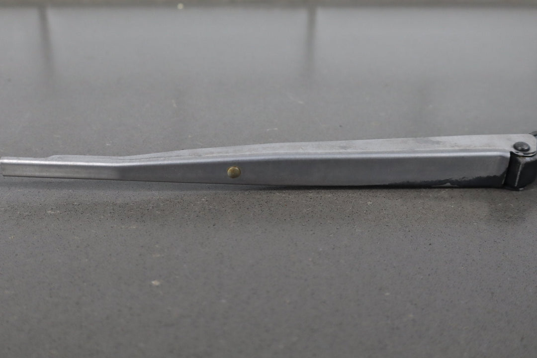 1984 Nissan 300ZX 2+2 Wiper Arm Pair