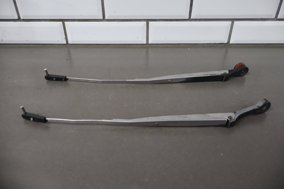 1984 Nissan 300ZX 2+2 Wiper Arm Pair