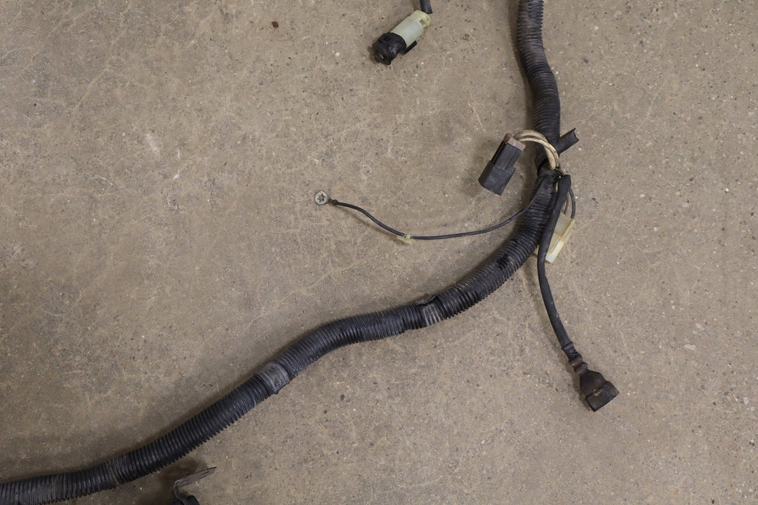 1984 Nissan 300ZX 2+2 Z31 3L Engine Fuse Box