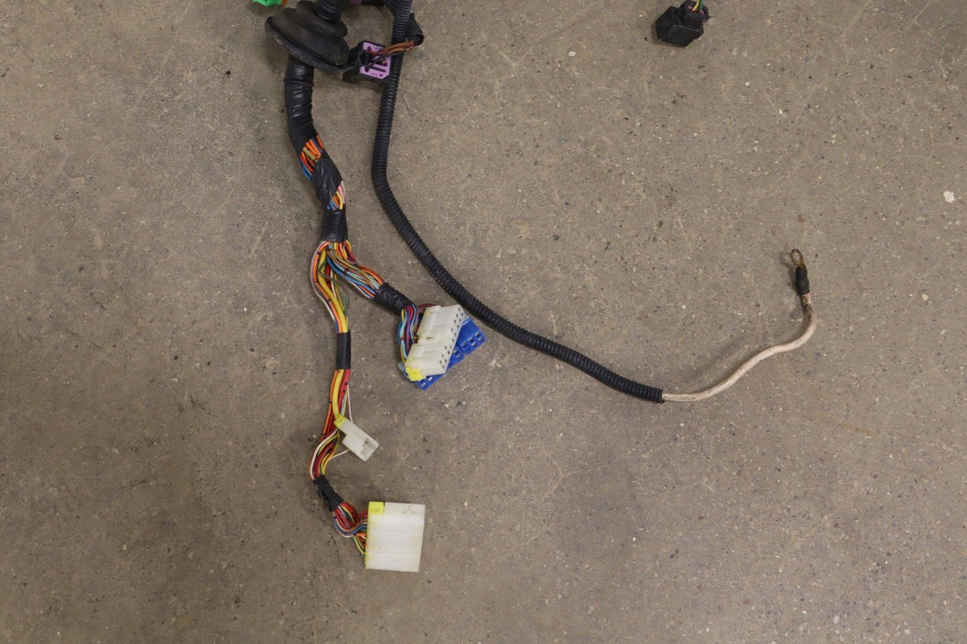 1984 Nissan 300ZX 2+2 Z31 3L Engine Fuse Box
