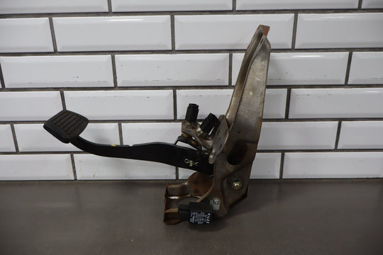 1984 Nissan 300ZX Automatic Throttle , Brake Pedals OEM