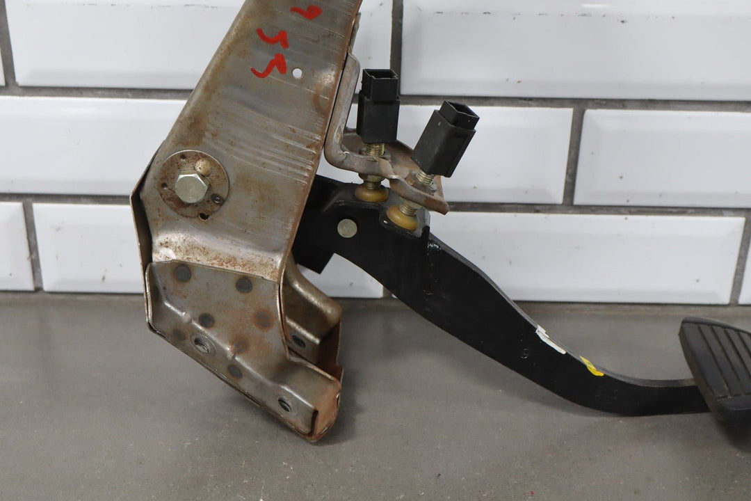 1984 Nissan 300ZX Automatic Throttle , Brake Pedals OEM