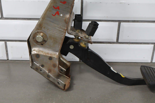 1984 Nissan 300ZX Automatic Throttle , Brake Pedals OEM