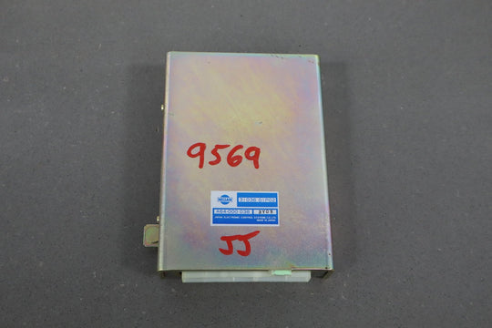 1984 Nissan 300ZX Automatic Transmission Computer 3103601p02 OEM