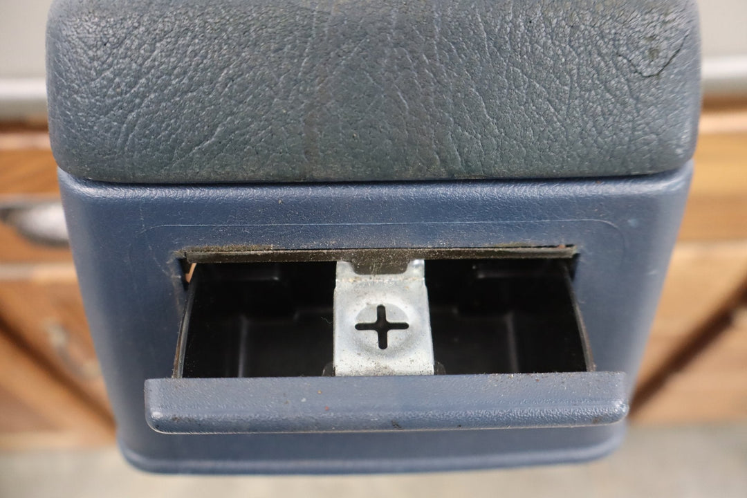 1984 Nissan 300ZX Centre Console Blue W/ Console Lid