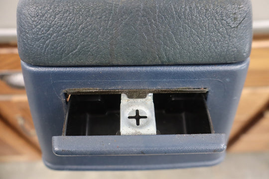 1984 Nissan 300ZX Centre Console Blue W/ Console Lid
