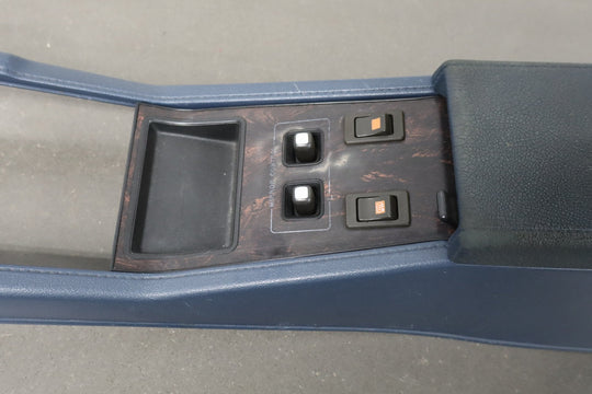 1984 Nissan 300ZX Centre Console Blue W/ Console Lid