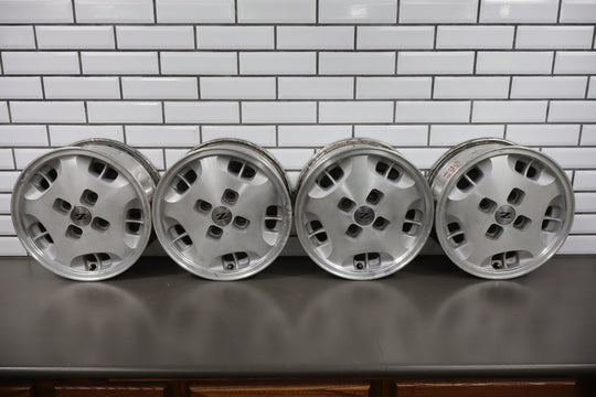 1984 Nissan 300ZX OEM 15x6.5 Aluminum Alloy Wheel / Rim Set (4)