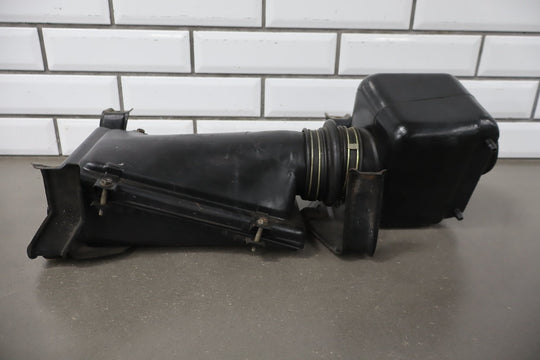 1984 Nissan 300ZX VG30 Non Turbo Air Cleaner Assembly OEM