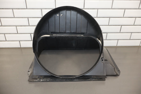 1984 Nissan 300ZX Z31 Non Turbo VG30E Fan Shroud Assembly OEM