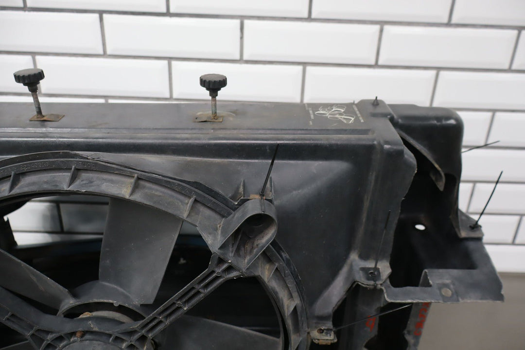 1985 - 1989 C4 Corvette 5.7L V8 Electric Cooling Fan W/Shroud