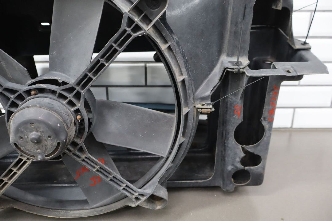 1985 - 1989 C4 Corvette 5.7L V8 Electric Cooling Fan W/Shroud