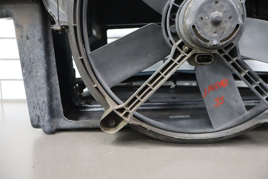 1985 - 1989 C4 Corvette 5.7L V8 Electric Cooling Fan W/Shroud