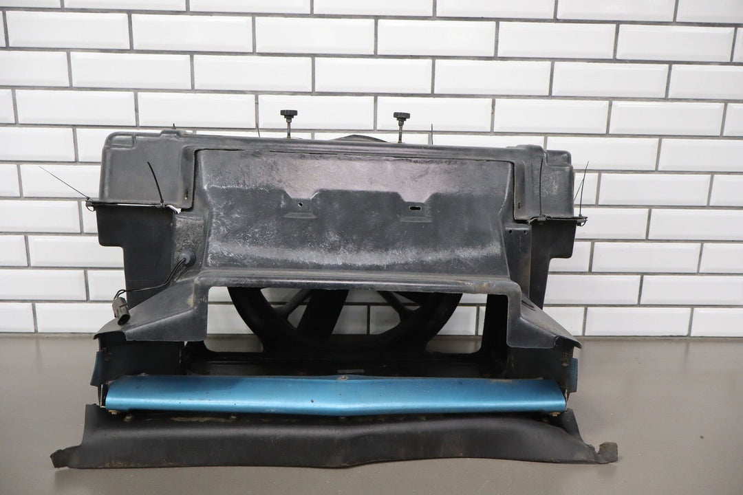 1985 - 1989 C4 Corvette 5.7L V8 Electric Cooling Fan W/Shroud