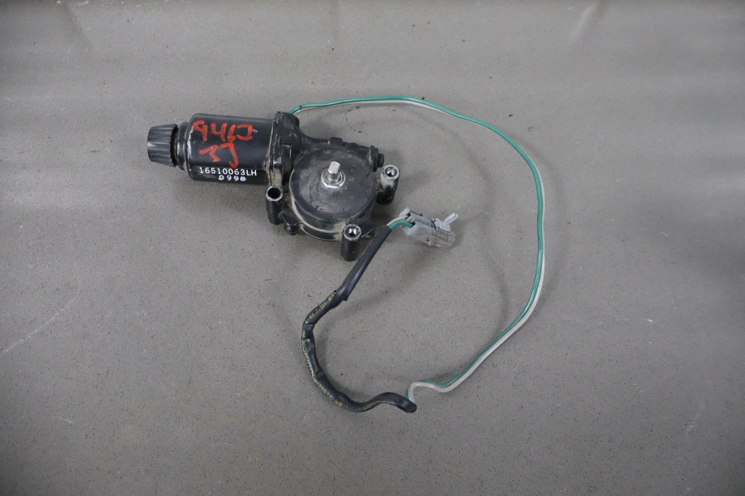 1985 - 1990 Chevrolet Corvette C4 Driver Left Headlight Motor