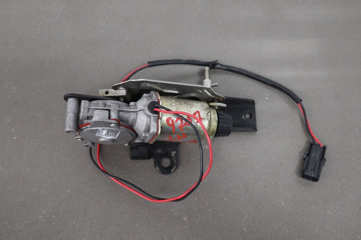 1985-1990 Chevrolet Corvette C4 - Left Headlight Motor