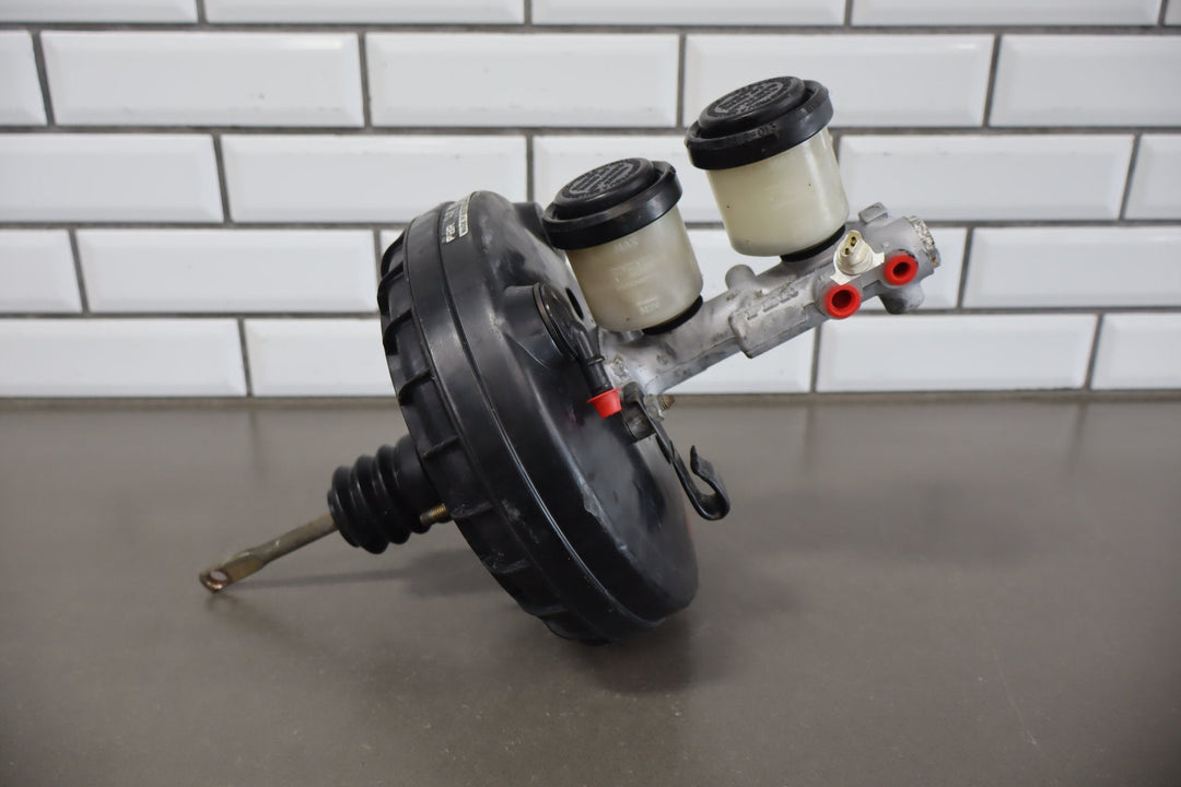 1985 - 1991 Chevrolet Corvette C4 Power Brake Booster