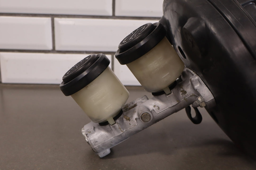 1985 - 1991 Chevrolet Corvette C4 Power Brake Booster