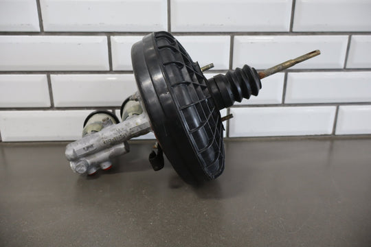 1985 - 1991 Chevrolet Corvette C4 Power Brake Booster