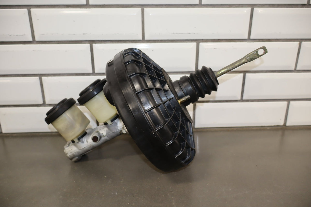 1985-1991 Chevrolet Corvette C4 Power Brake Booster W/ Master Cylinder