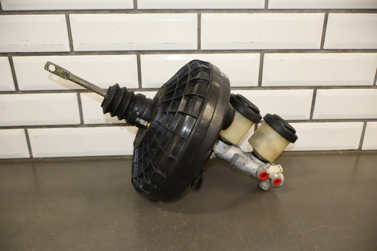 1985-1991 Chevrolet Corvette C4 Power Brake Booster W/ Master Cylinder