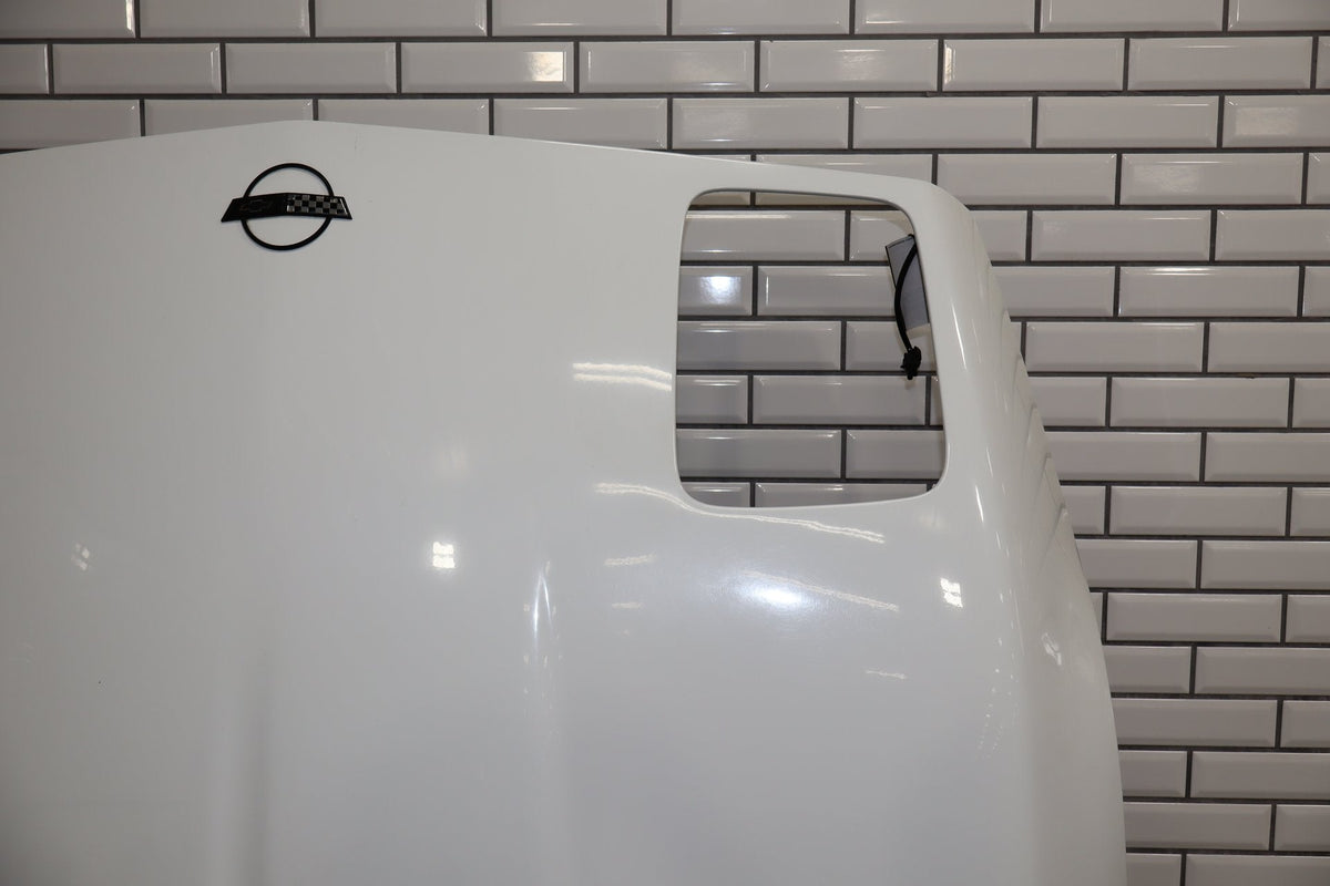 1985-1996 Chevrolet Corvette C4 - Hood