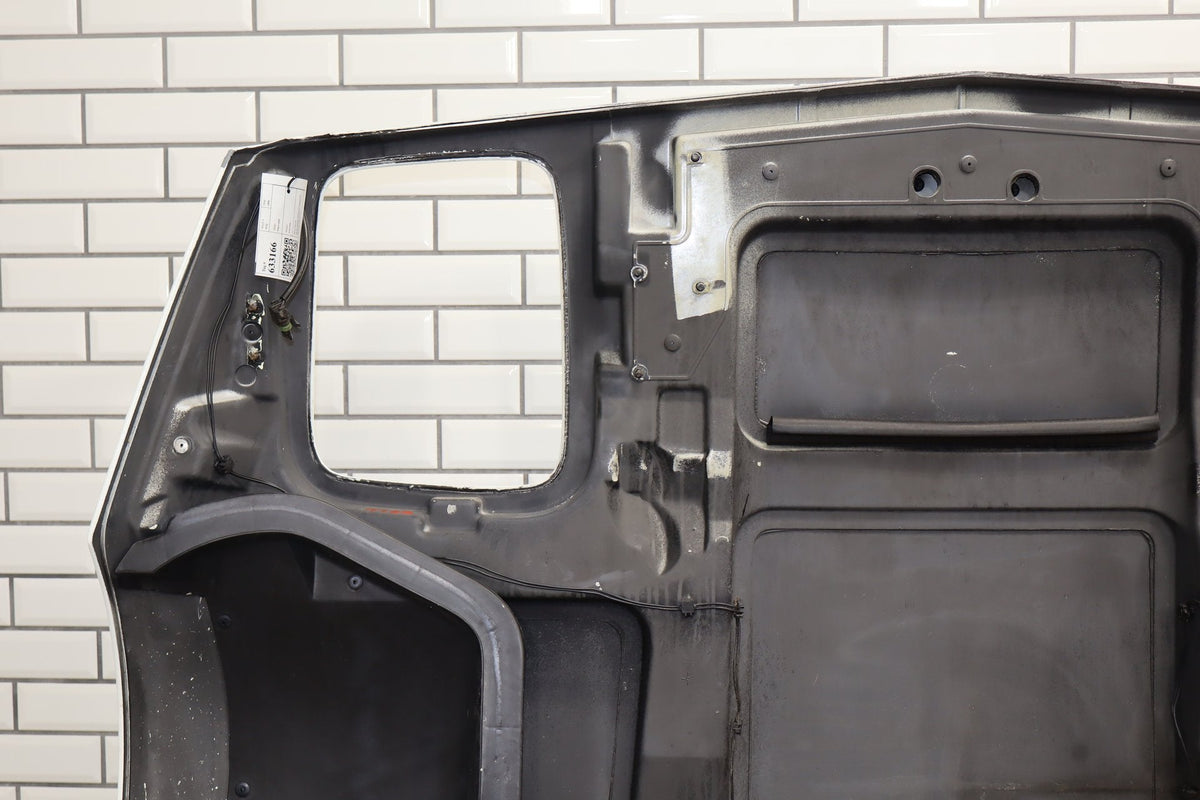 1985-1996 Chevrolet Corvette C4 - Hood