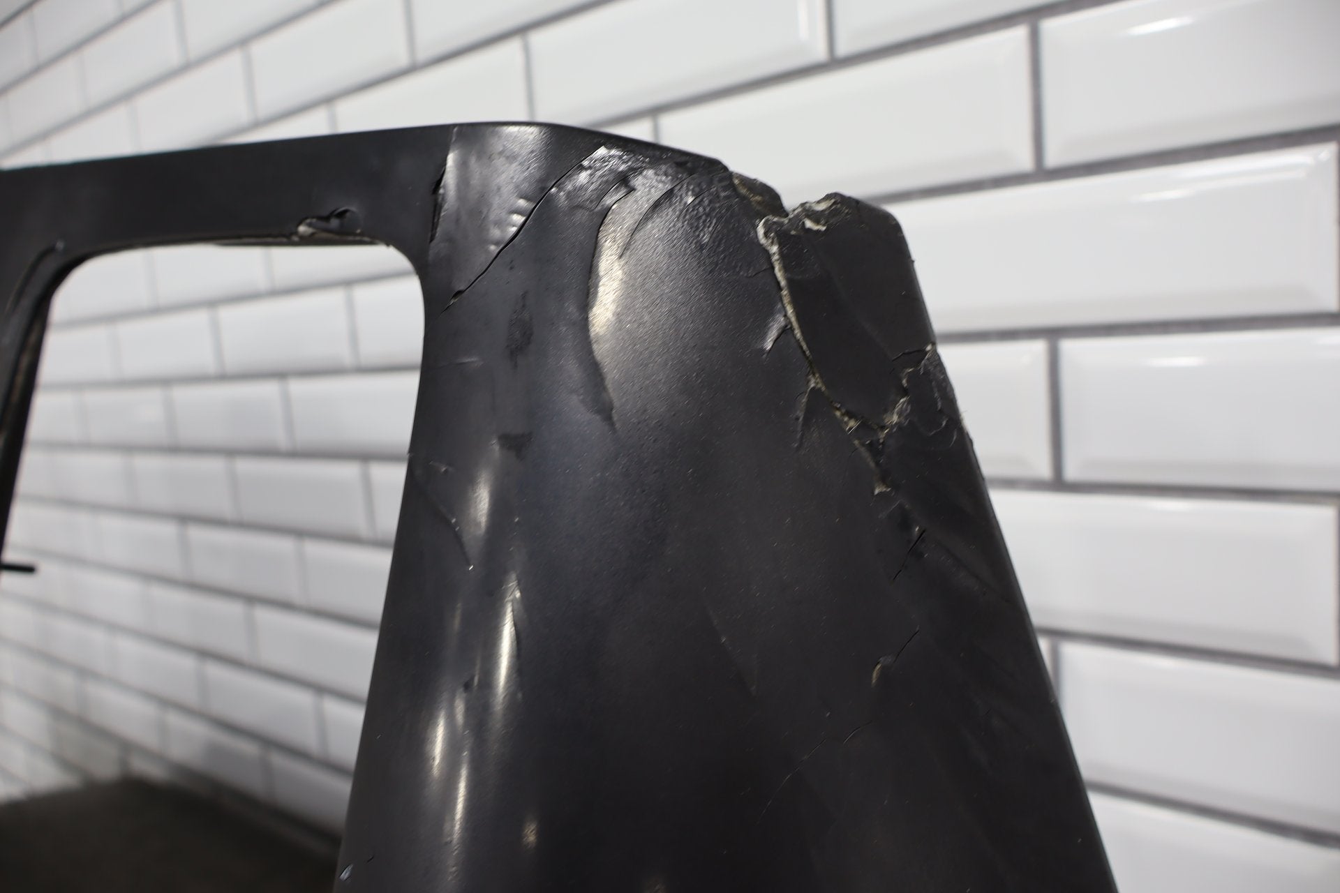 1985-1996 Chevrolet Corvette C4 - Hood Black 41