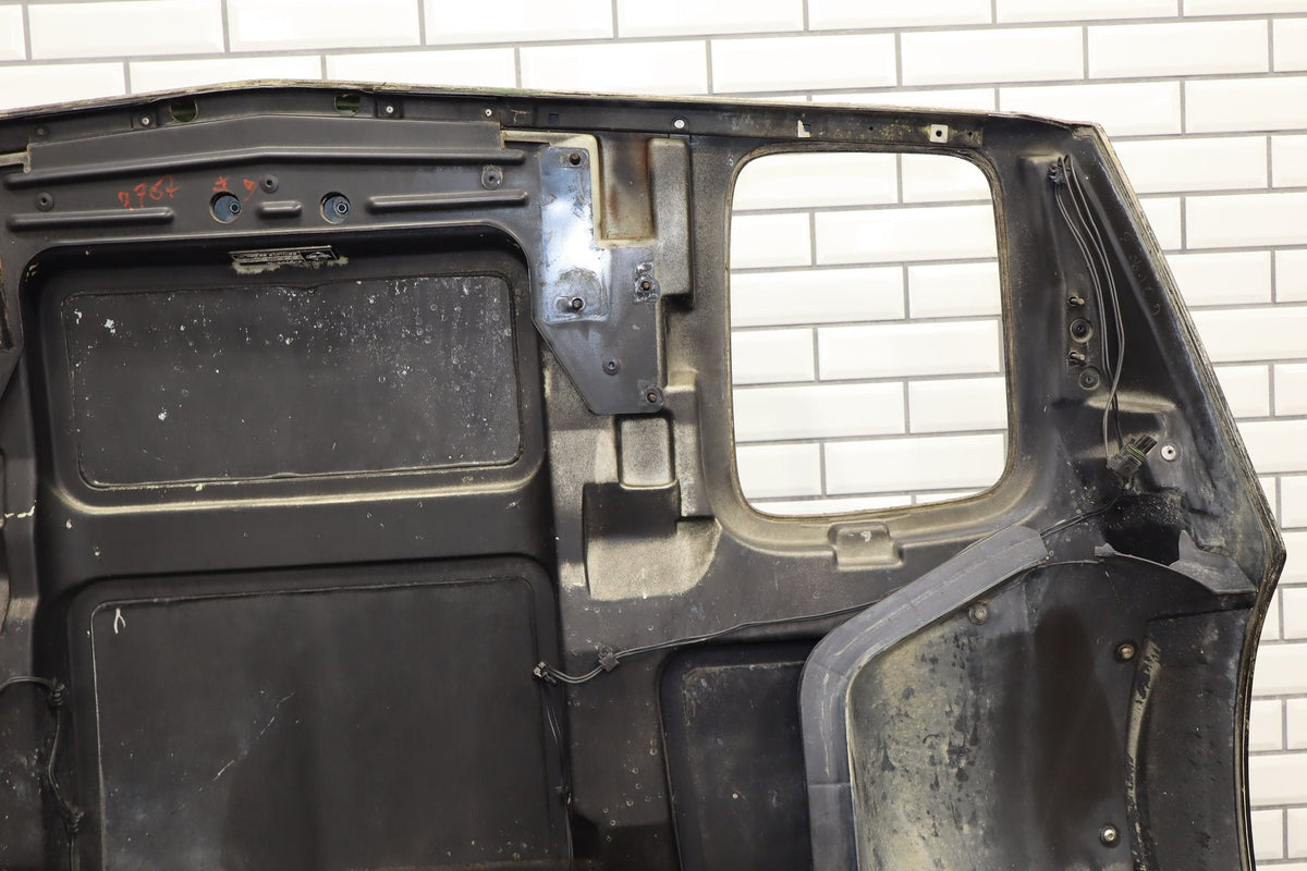 1985-1996 Chevrolet Corvette C4 - Hood Black 41